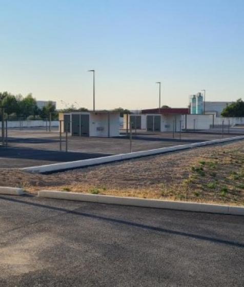 Installation de sanitaires pour l'aire d'accueil des gens du voyage de Nîmes (30000)